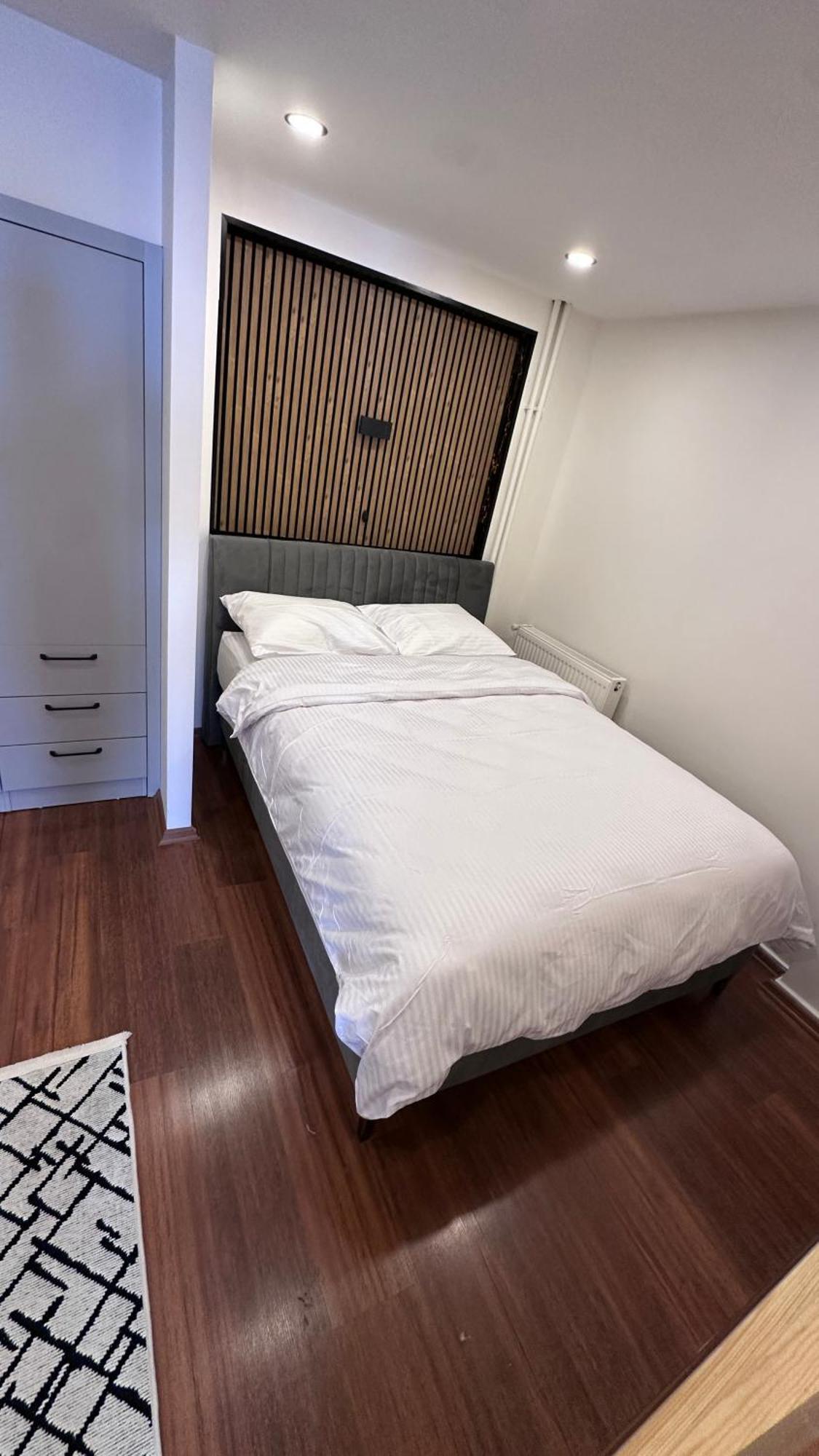 Apartment Golden Wood