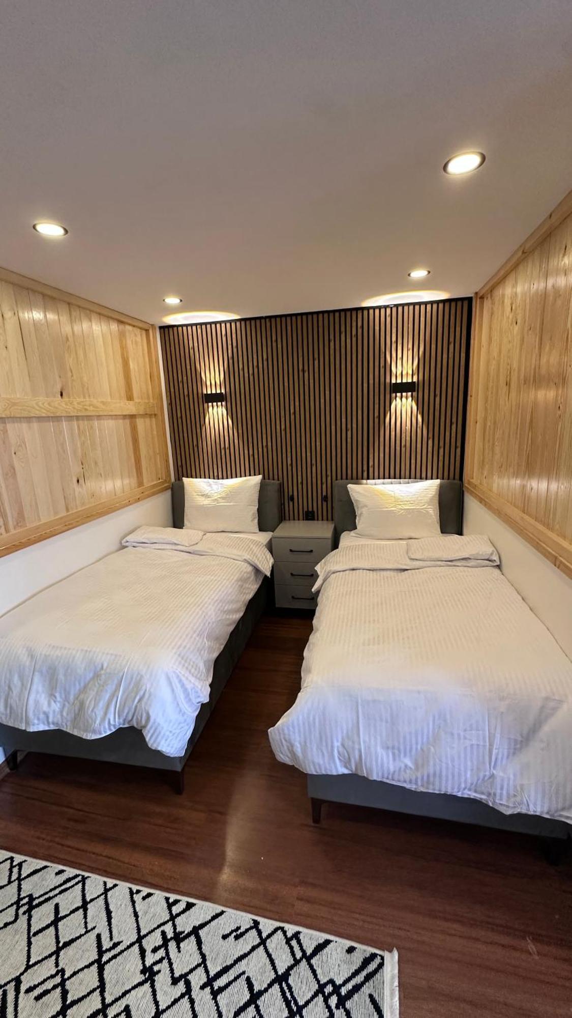 Golden Wood Apartment Istanbul